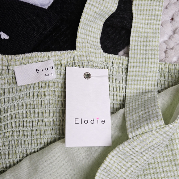 NWOT Size Small Bundle of Elodie Crop Tops - Picture 10 of 10